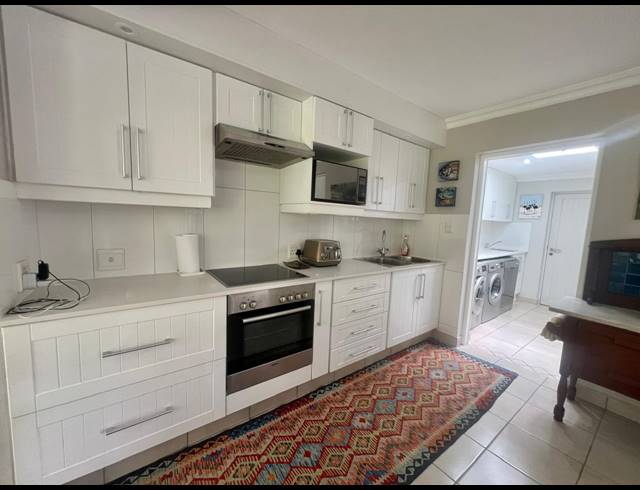3 BEDROOM HOUSE FOR SALE IN HARTENBOS LANDGOED
